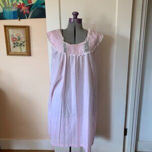 VTG Light Pink Cotton Nightgown Yoke Pleating Lace Prairie Granny Cottagecore *